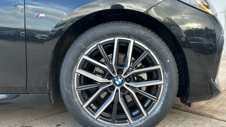 BMW 2 Series 220i MHT M Sport 5dr DCT Petrol Hatchback